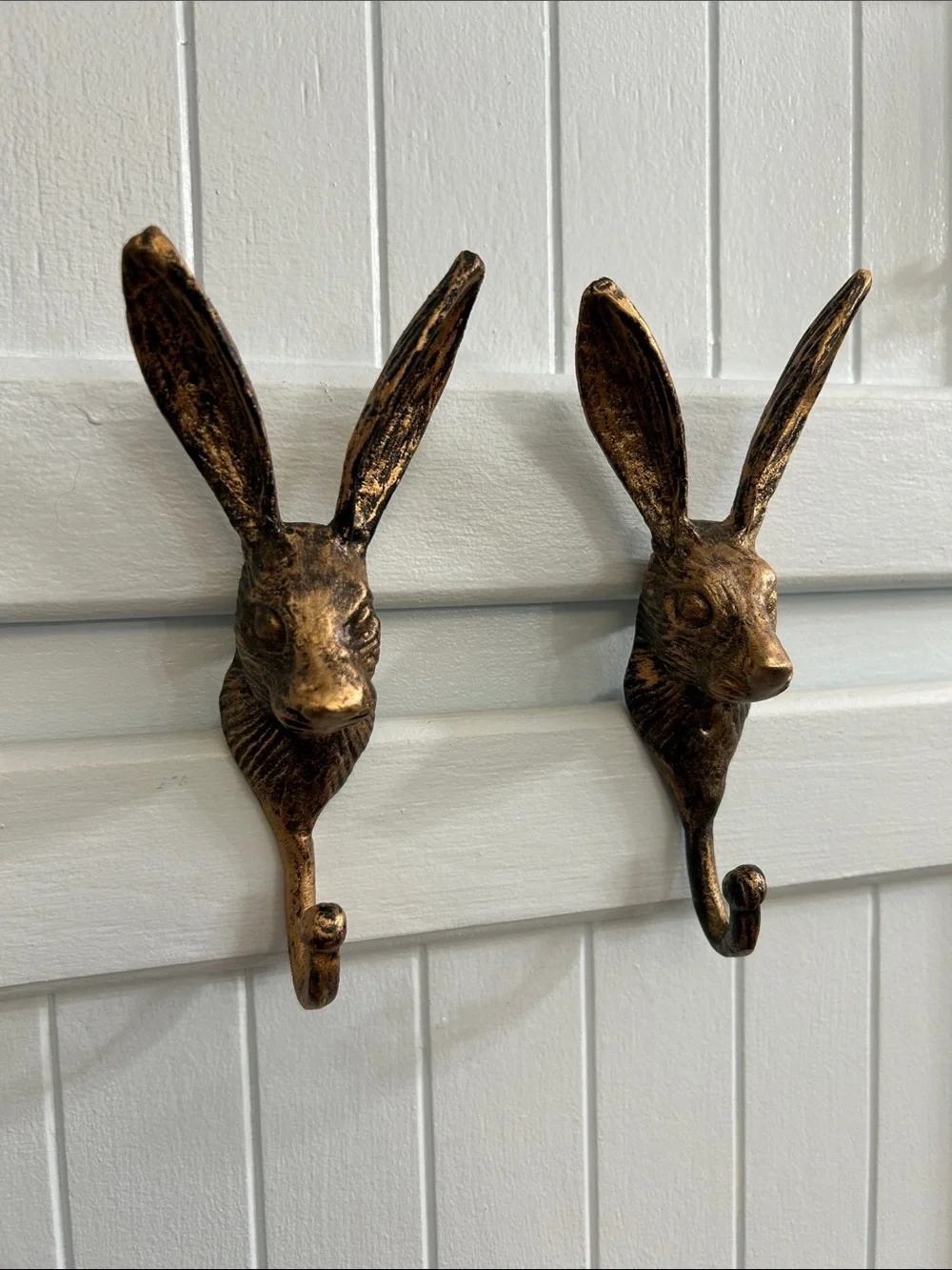 Whimsical Decorative Rabbit Head Wall Hooks - Antique Bronze